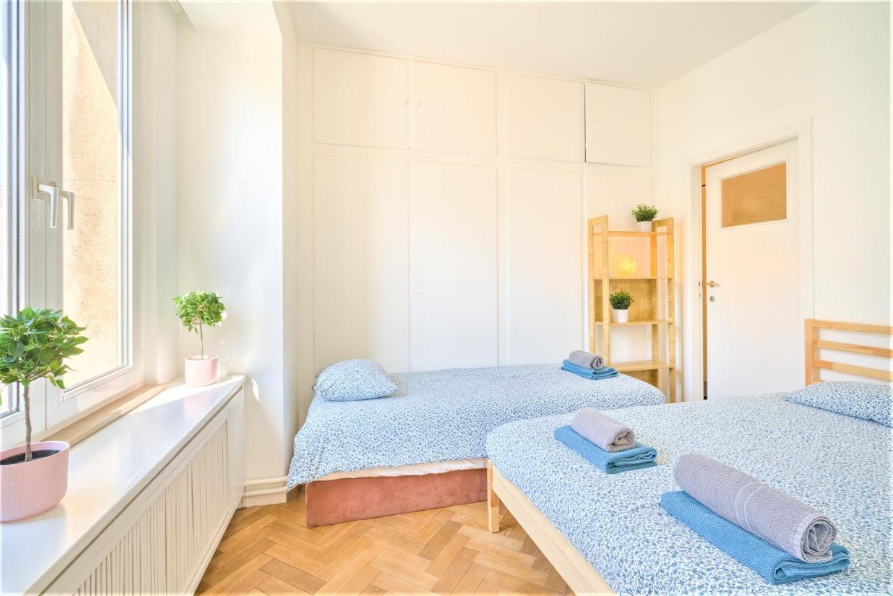 The Lily Lodge In The Heart Of Antwerpen Eksteriør billede